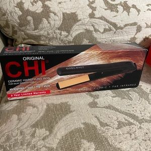 CHI Ceramic Hairstyling Iron